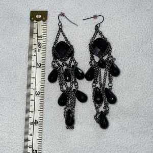 drop earrings